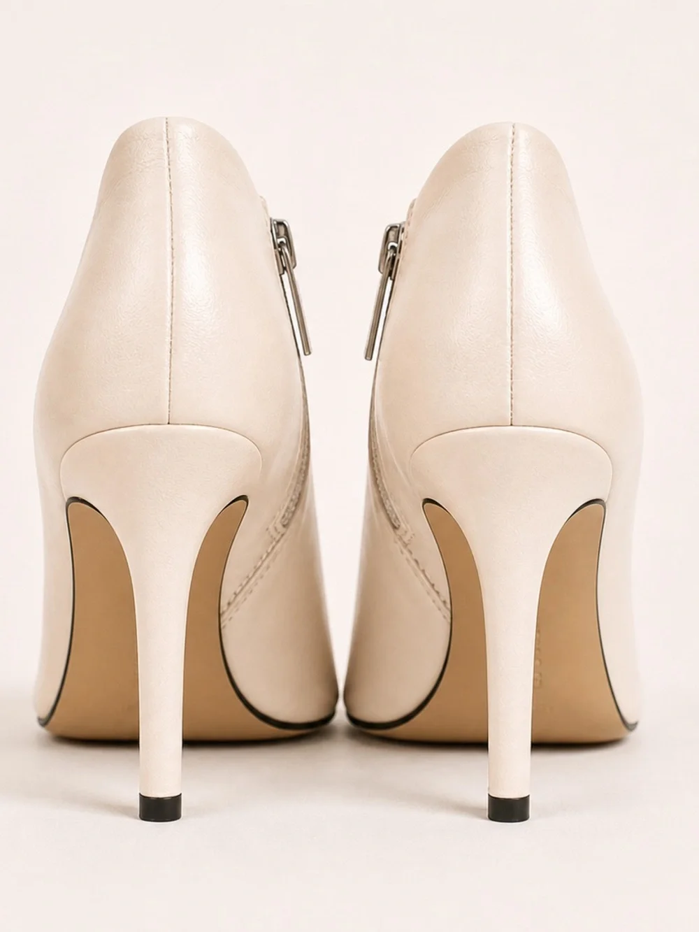 Vince Camuto Ivory Peep Toe Booties Heels Leather Side Zip - Picture 5 of 16